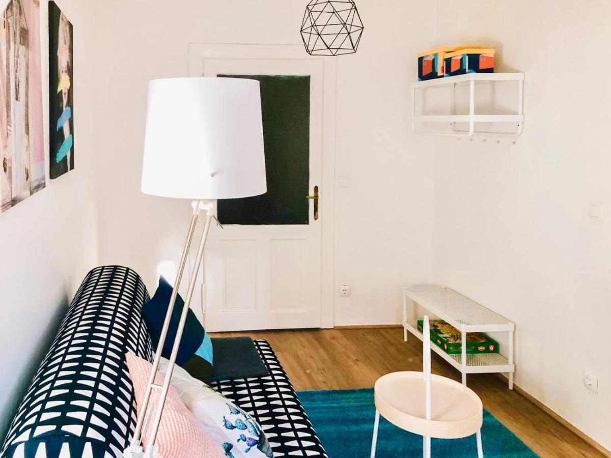 Cozy City Apartment - By Nahuen Suites Graz Bagian luar foto